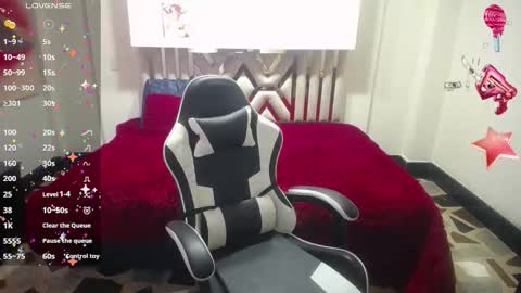 angelie online show from October 23, 2025, 5:51 am