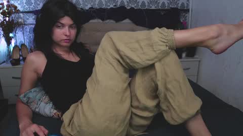 Snapshot of angelika_rouge chatting on September 8, 2025, 5:56 pm Angelika Rouge online show from September 8, 2025, 5:56 pm