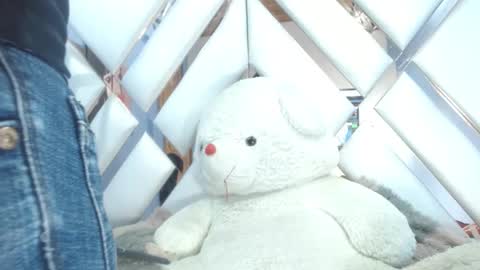    ANGELINA    online show from November 3, 2025, 12:50 pm