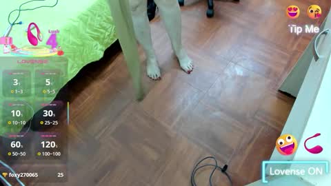Snapshot of angelina_stone_65 chatting on October 10, 2025, 12:53 am Angelina online show from October 10, 2025, 12:53 am