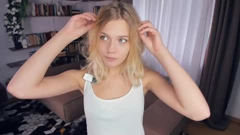 Alice WOW online show from April 5, 2026, 8:11 am