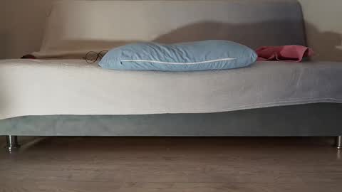 Angelina online show from December 21, 2025, 6:42 am