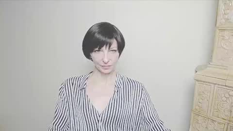 Snapshot of angelinalov_ chatting on March 10, 2025, 7:53 am Angelina online show from March 10, 2025, 7:53 am