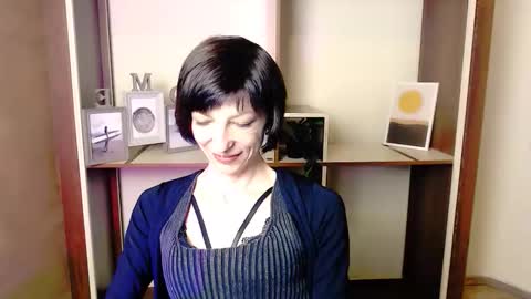 Angelina online show from October 1, 2025, 6:41 am