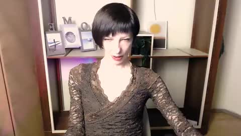 Snapshot of angelinalov_ chatting on November 11, 2025, 7:52 am Angelina online show from November 11, 2025, 7:52 am