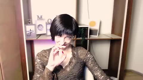 Snapshot of angelinalov_ chatting on November 29, 2025, 8:17 am Angelina online show from November 29, 2025, 8:17 am