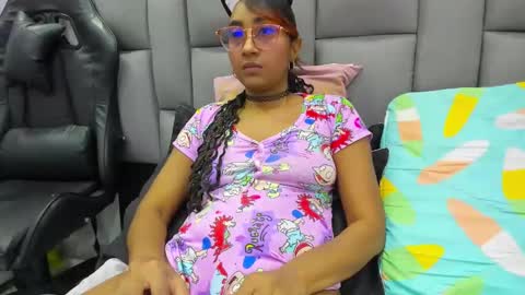 AngelinaMurphy online show from November 11, 2025, 2:44 am