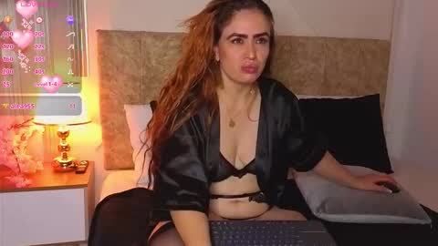 angelinarouse_ online show from February 8, 2026, 4:32 pm