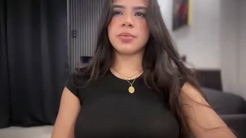 Angelina Weiss online show from June 28, 2026, 1:22 am