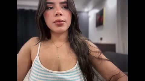 Angelina Weiss online show from July 14, 2026, 5:23 am