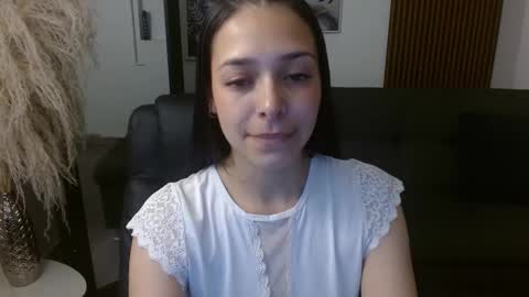 angeline_davies online show from February 21, 2025, 12:28 pm