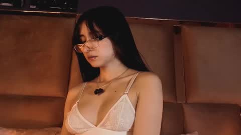 Snapshot of angelinepossy chatting on November 4, 2025, 9:36 pm angelinepossy online show from November 4, 2025, 9:36 pm