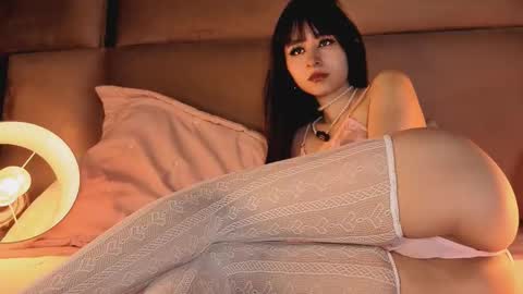 Snapshot of angelinepossy chatting on November 17, 2025, 10:15 pm angelinepossy online show from November 17, 2025, 10:15 pm