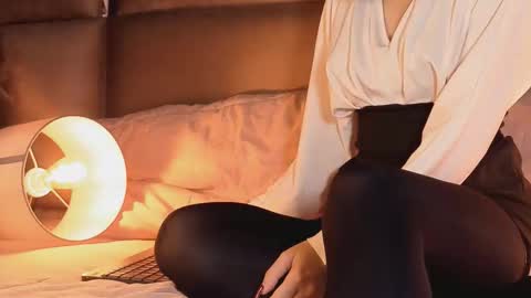 Snapshot of angelinepossy chatting on November 21, 2025, 9:46 pm angelinepossy online show from November 21, 2025, 9:46 pm