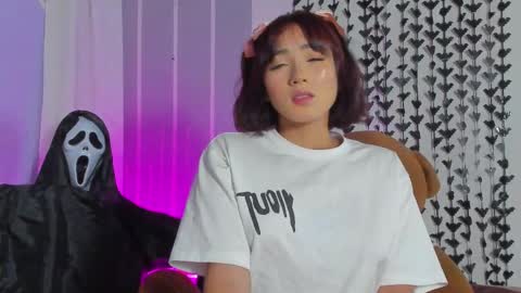 Snapshot of angelique_murphy chatting on October 30, 2025, 7:21 am Angelique Murphy online show from October 30, 2025, 7:21 am