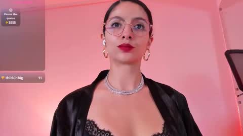 Snapshot of angell_bell chatting on February 15, 2025, 7:39 pm Angel online show from February 15, 2025, 7:39 pm