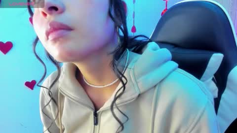 Angell cooper8 online show from February 19, 2026, 6:26 pm