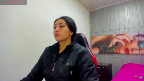 Snapshot of angell_cooper8 chatting on July 15, 2026, 12:32 pm Angell cooper8 online show from July 15, 2026, 12:32 pm