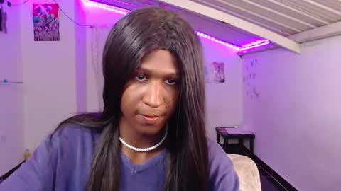 Snapshot of angell_dustt chatting on December 7, 2024, 5:59 am Danielle online show from December 7, 2024, 5:59 am