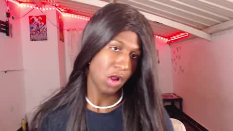 Snapshot of angell_dustt chatting on January 3, 2025, 4:55 am Danielle online show from January 3, 2025, 4:55 am
