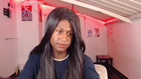Snapshot of angell_dustt chatting on January 3, 2025, 8:00 am Danielle online show from January 3, 2025, 8:00 am