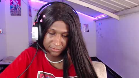 Snapshot of angell_dustt chatting on January 14, 2025, 5:19 am Danielle online show from January 14, 2025, 5:19 am