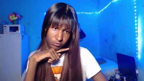 Snapshot of angell_dustt chatting on October 1, 2025, 11:16 am Danielle online show from October 1, 2025, 11:16 am