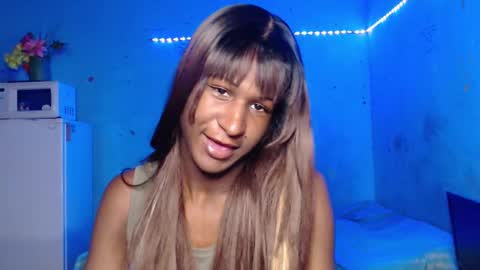 Snapshot of angell_dustt chatting on October 8, 2025, 4:54 am Danielle online show from October 8, 2025, 4:54 am