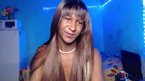 Snapshot of angell_dustt chatting on October 10, 2025, 8:46 am Danielle online show from October 10, 2025, 8:46 am