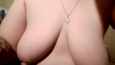 angelleah online show from January 12, 2026, 5:45 am