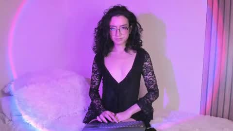 Angellike online show from July 13, 2026, 2:14 am