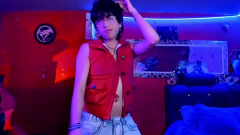 Snapshot of angellonfire chatting on December 7, 2024, 5:37 am Angel  online show from December 7, 2024, 5:37 am