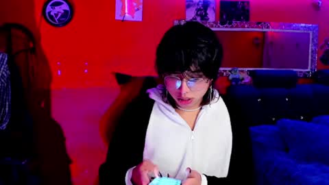 Snapshot of angellonfire chatting on January 19, 2025, 4:54 am Angel  online show from January 19, 2025, 4:54 am