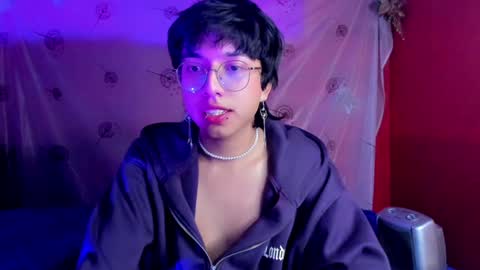 Snapshot of angellonfire chatting on February 8, 2025, 10:07 am Angel  online show from February 8, 2025, 10:07 am