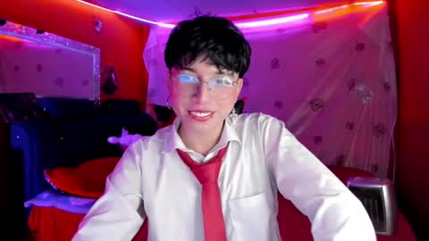 Snapshot of angellonfire chatting on September 19, 2025, 12:23 am Angel  online show from September 19, 2025, 12:23 am