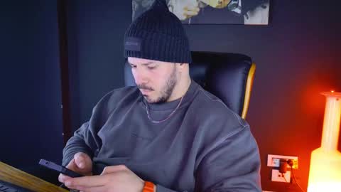 Snapshot of angeloeric chatting on January 27, 2025, 2:35 pm BlackWolf online show from January 27, 2025, 2:35 pm