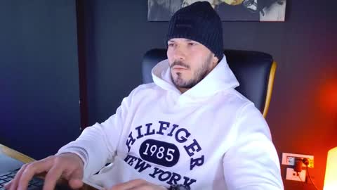 Snapshot of angeloeric chatting on January 28, 2025, 7:43 am BlackWolf online show from January 28, 2025, 7:43 am