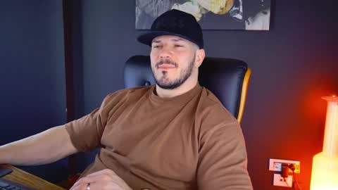 Snapshot of angeloeric chatting on January 30, 2025, 11:22 am BlackWolf online show from January 30, 2025, 11:22 am