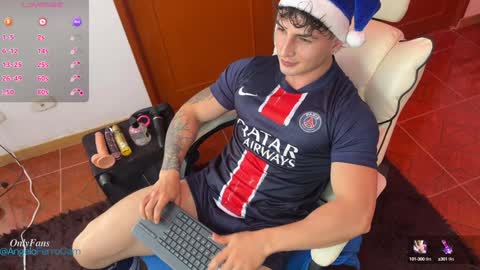 Angelo Ferro online show from December 14, 2024, 7:36 pm