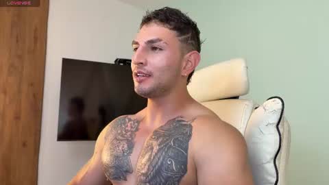 Snapshot of angeloferro1 chatting on July 22, 2026, 3:09 am Angelo Ferro online show from July 22, 2026, 3:09 am