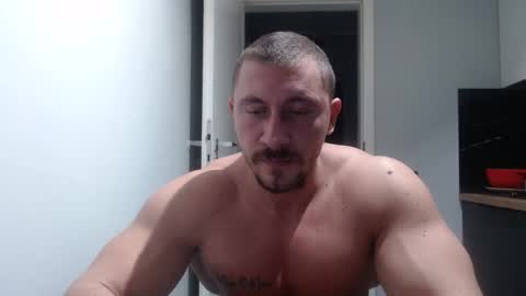  ------- SEX SHOW WITH GUYS AND GIRLS  MUSCLE SHOW online show from November 4, 2025, 5:12 pm