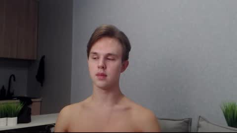 Angel online show from October 21, 2025, 8:59 am