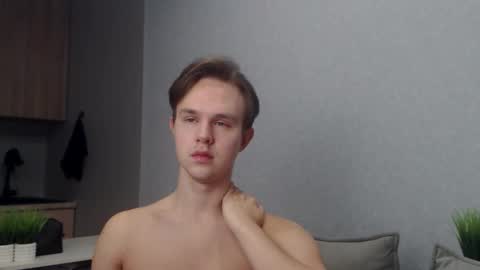 Angel online show from December 14, 2025, 8:09 am