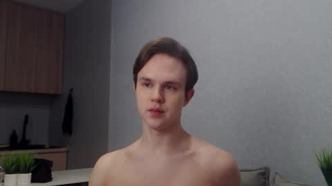 Angel online show from March 26, 2026, 11:05 am