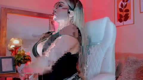 angelrose2323 online show from April 5, 2026, 12:19 am