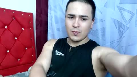 Snapshot of angels_0001 chatting on January 16, 2025, 10:10 am angels_0001 online show from January 16, 2025, 10:10 am