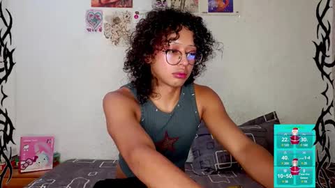 Snapshot of angelsdustxxx chatting on January 4, 2025, 7:02 pm online show from January 4, 2025, 7:02 pm