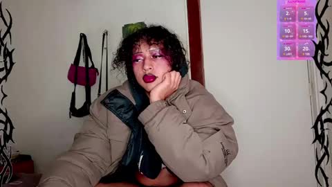 Snapshot of angelsdustxxx chatting on January 31, 2025, 9:16 am online show from January 31, 2025, 9:16 am