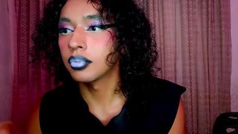 Snapshot of angelsdustxxx chatting on September 24, 2025, 7:01 am online show from September 24, 2025, 7:01 am