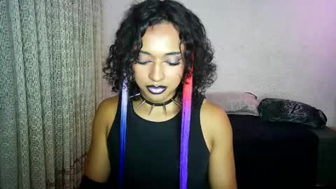 Snapshot of angelsdustxxx chatting on April 1, 2026, 5:08 am online show from April 1, 2026, 5:08 am